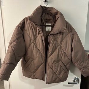 Abercrombie Oversized Diamond Puffer